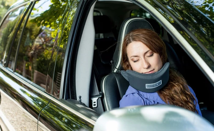 Chiếc võng cổ này là "báu vật" với những ai thường hay ngủ ngồi trên các chuyến đi xa