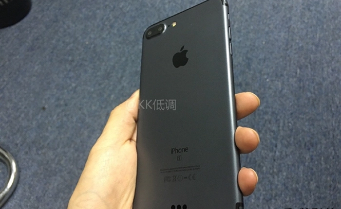 Ngắm iPhone 7 Plus bản màu đen nam tính và đầy tinh tế