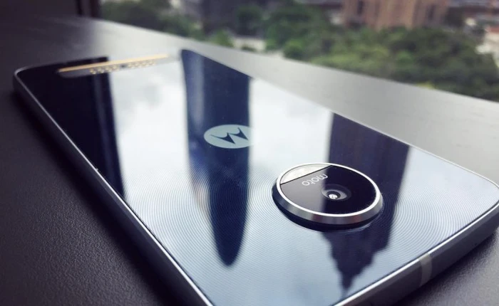 Bên cạnh Moto Z và Moto Z Force, dòng smartphone flagship mới của Lenovo còn một thành viên thứ 3