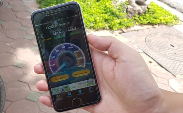 Chúng tôi đã thử chơi LMHT bằng wifi miễn phí quanh Hồ Gươm, kết quả khá bất ngờ