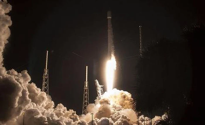 SpaceX bị đòi bồi thường 50 triệu USD hoặc 1 lần phóng tên lửa miễn phí, sau tai nạn khiến vệ tinh Facebook phát nổ