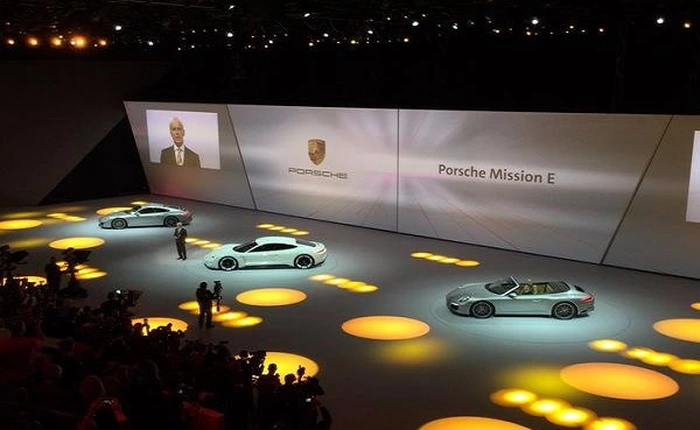 Đây là chiếc xe điện tuyệt đẹp Porsche thách thức cả Model S của Tesla