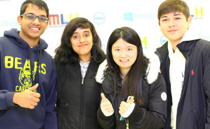 Nhóm bạn trẻ này đã bỏ ra 36 giờ để giải quyết rắc rối Facebook đang mắc phải