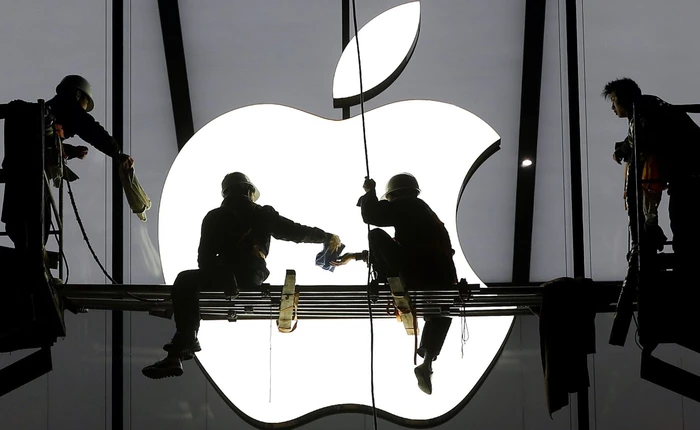 Tiết lộ hình ảnh trong cuộc họp bí mật của Apple về nghiên cứu AI, khoe vượt xa Google