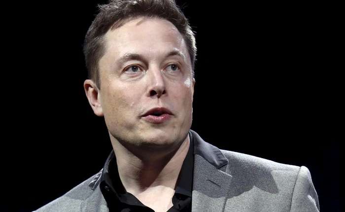 Elon Musk vừa bị một fan cứng cựa "quay lưng" và điều đó sẽ khiến cho Tesla gặp khó khăn lớn