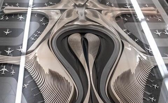 Sân bay quốc tế lớn nhất thế giới của Trung Quốc bị "ném đá" vì lý do gì thì bạn nhìn hình là hiểu