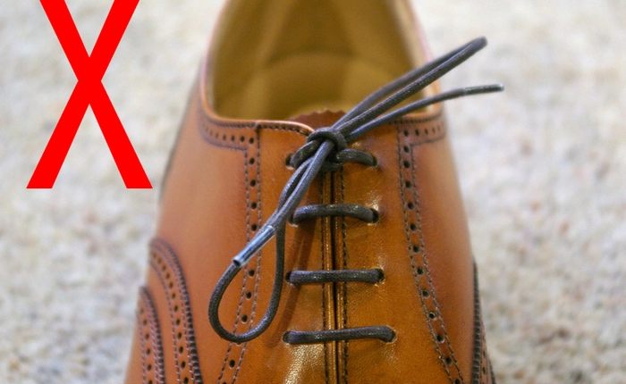 Đa số chúng ta buộc dây giày sai cách, đây mới là cách đúng