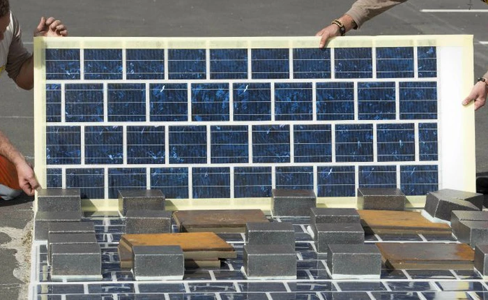 Pháp sẽ xây dựng 1000km đường bộ từ pin Mặt Trời