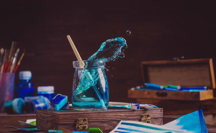 Bạn chỉ cần vẽ linh tinh thôi, trang web này sẽ giúp bạn tìm kiếm ảnh mình muốn