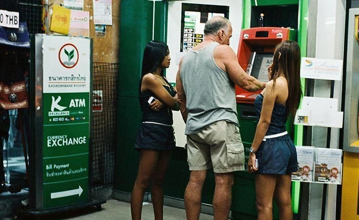 Thái Lan truy tìm người đàn ông Nga dùng phần mềm rút trộm 12 triệu baht từ máy ATM