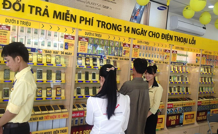 [Cập nhật] Đại diện Thế Giới Di Động khẳng định: "LG V10 khuyến mại không phải hàng trả bảo hành"