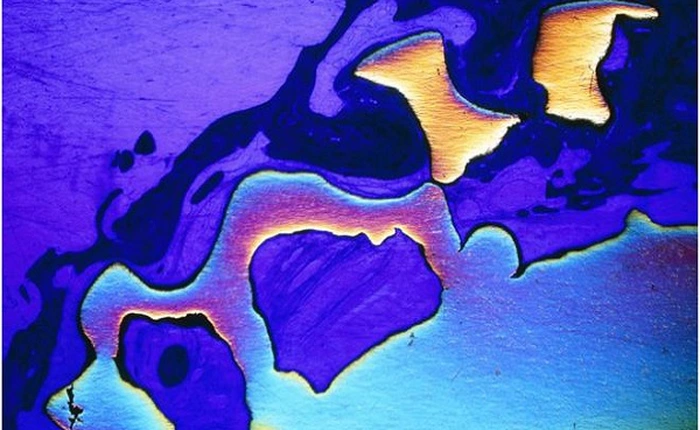 Các nhà khoa học Mỹ phát hiện ra hợp kim bền gấp 4 lần titanium