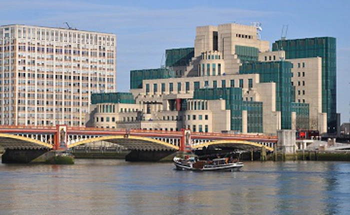 Hai phòng gym Pokemon Go tại Trụ sở cục tình báo Anh đột ngột biến mất không ai biết tại sao