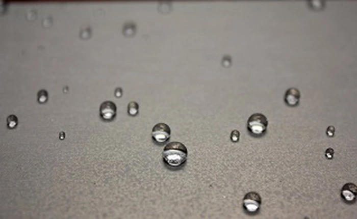 Samsung phát triển thành công màn hình siêu chống nước mới, vượt trội tất cả công nghệ hiện tại