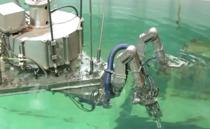 Toshiba chế tạo robot dọn rác thải hạt nhân tại Fukushima
