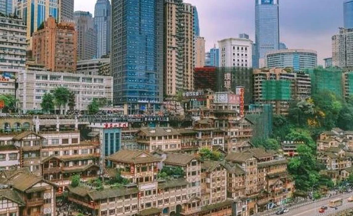 Thành phố thẳng đứng tại Trung Quốc - nơi khách du lịch chỉ đến 1 lần và không bao giờ quay lại