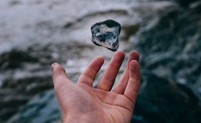 Thật đáng kinh ngạc, các nhà vật lý mới khám phá ra trạng thái thứ hai của nước lỏng