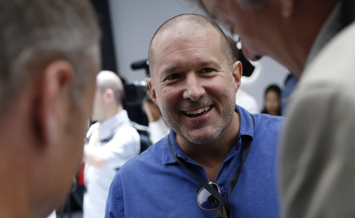 Hồi chuông cuối đã điểm? Thêm những bằng chứng cho thấy huyền thoại Apple không còn trực tiếp thiết kế iPhone