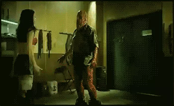 Năm cảnh sử dụng vũ khí điêu ngoa nhất lịch sử điện ảnh