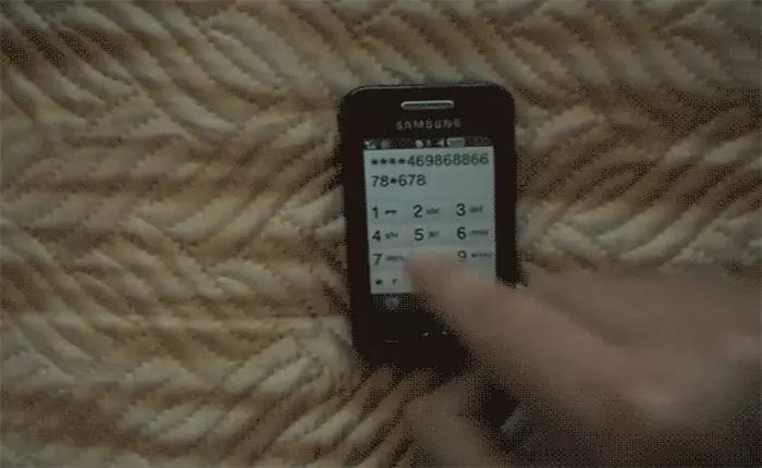 Xem anh chàng này dùng điện thoại cục gạch chơi lại hit của Linkin Park "chất" như thế nào