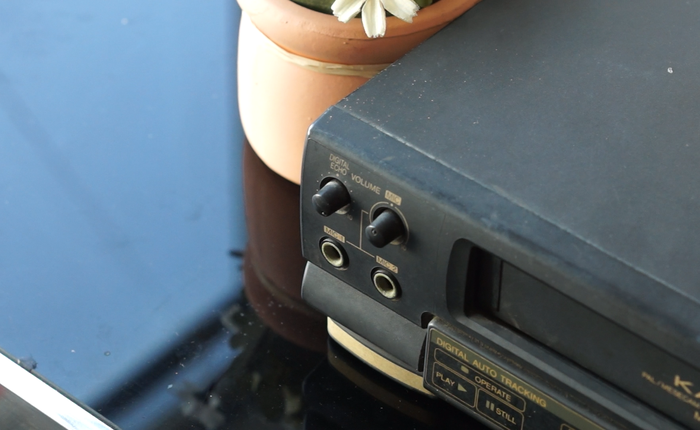 Trải nghiệm đầu băng từ Sharp M39 - huyền thoại giải trí một thời của thế hệ 8X