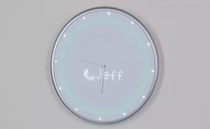 Chiếc đồng hồ treo tường thông minh siêu dễ thương này của Nga có gì đặc biệt mà khiến cộng đồng mạng phải chao đảo