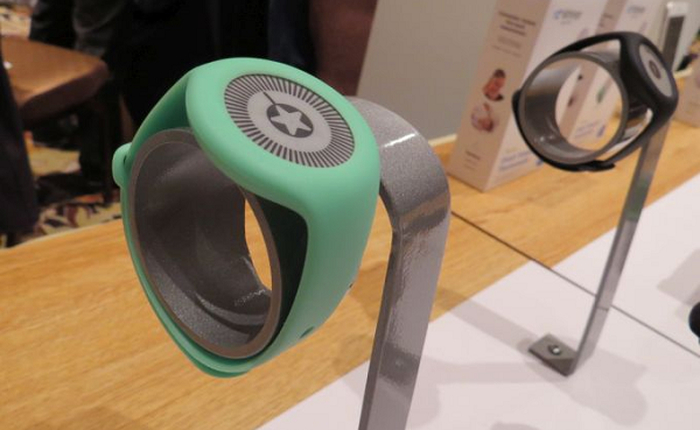 Withings Go: vòng đeo tay thể dục giá 70 USD, đẹp, độc, lạ