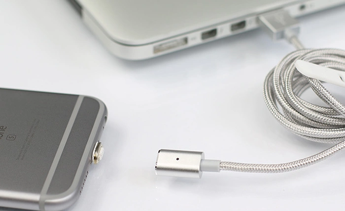 Cáp sạc iPhone theo kiểu MacBook, "hít" là vào
