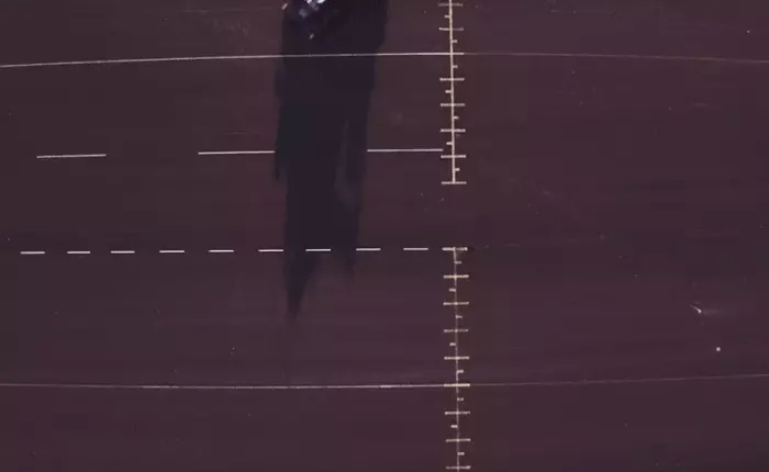 Siêu xe đua tự lái lần đầu lăn bánh trên đường đua chuyên nghiệp và cái kết đắng lòng