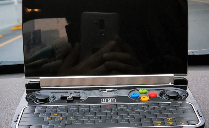 Rò rỉ hình ảnh máy tính bỏ túi GPD Win 2: vẫn hấp dẫn đấy chứ