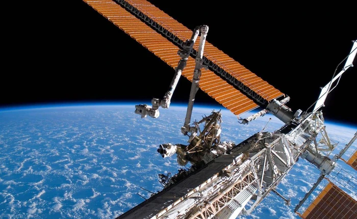 Các nhà khoa học phát hiện ra những loài vi khuẩn tìm thấy tại Trạm Vũ trụ Quốc tế có thể chính là sinh vật ngoài hành tinh