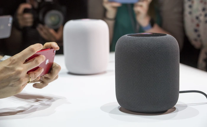 Lùi lịch ra mắt HomePod, Apple đang đánh mất "mỏ vàng" loa thông minh vào tay các đối thủ khác?