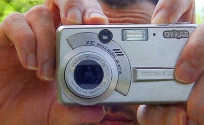 DCIM là gì? Tại sao mọi máy ảnh đều lưu ảnh vào mục DCIM?