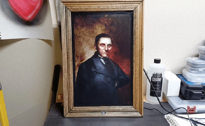 Khung ảnh ma quái được làm bằng máy tính siêu nhỏ Raspberry Pi