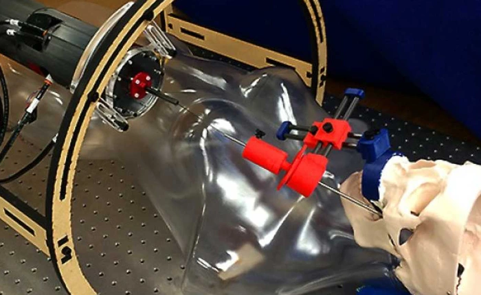 Thời gian phẫu thuật sọ não sẽ được rút ngắn 50 lần với sự tham gia của robot mới này
