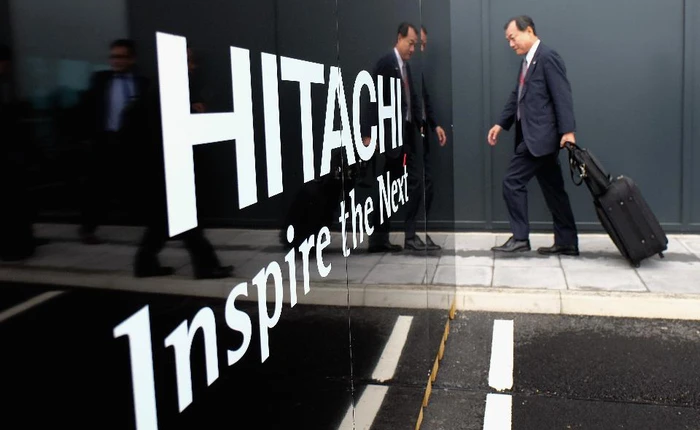 Trong lúc các công ty Nhật Bản khốn đốn, người hùng Hitachi vẫn vững mạnh nhờ kết hợp giữa truyền thống và sự đổi thay