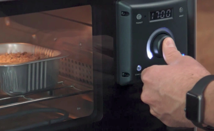 Thiết bị làm bếp này sẽ thay thế mọi thứ lằng nhằng khác trong gian bếp nhà bạn, người ăn thử món nó nấu đều tấm tắc khen ngon