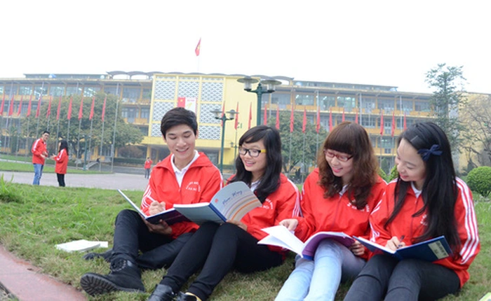 #Why: Vì sao các nhà kinh tế học sẽ khuyên bạn học Bách Khoa thay vì học Ngoại thương nếu muốn lương cao hơn?