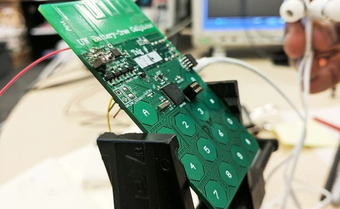 Phát triển thành công nguyên mẫu chiếc điện thoại không cần dùng pin vẫn gọi điện được