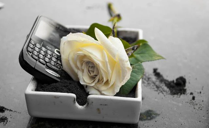 Dấu chấm hết cho một huyền thoại:Thị phần BlackBerry OS chính thức chỉ còn 0%