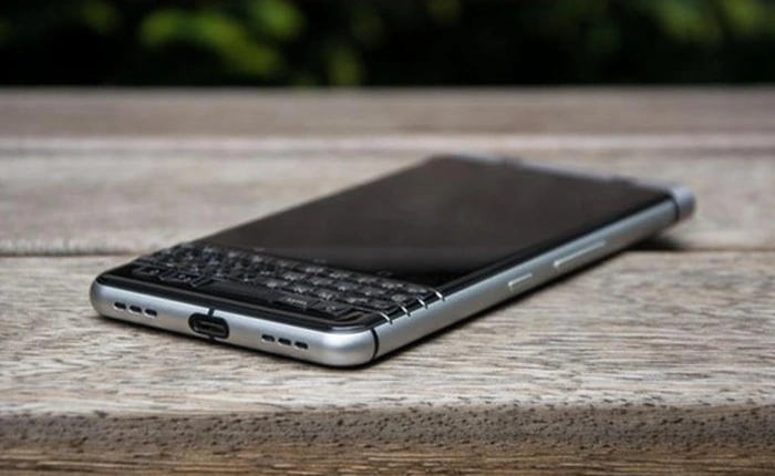 Cổ phiếu tăng trưởng gấp 4 lần Apple, Blackberry đang quay trở lại?