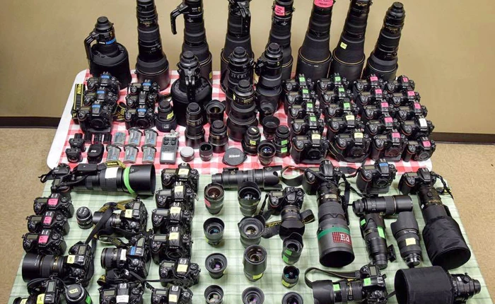 Đi chụp giải đua ngựa Kentucky Derby, số lượng máy ảnh mà nhiếp ảnh gia này mang theo sẽ khiến bạn phải sửng sốt