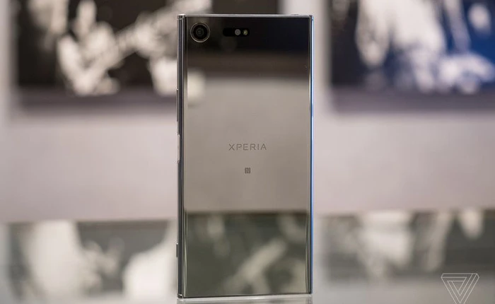 "Mẫu flagship của Sony xứng đáng được đưa vào viện bảo tàng ngay từ bây giờ"