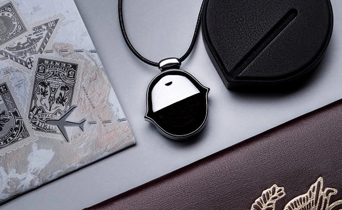 Thiết bị đeo nhỏ nhất thế giới: thu lại giọng nói của bạn và chuyển nó thành ghi chú, giúp bạn theo dõi lịch trình