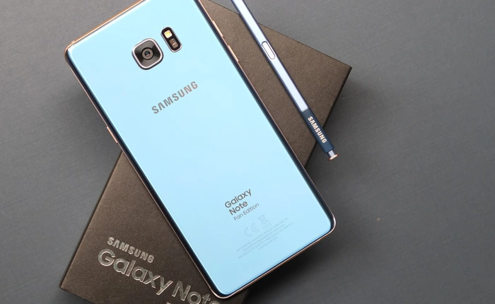 Mở hộp Galaxy Note Fan Edition chính hãng giá 13.99 triệu: món quà cuối năm dành cho fan dòng Note