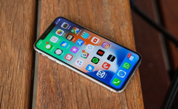 iPhone X được người dùng khen nức nở, chấm tới 4,6/5 điểm
