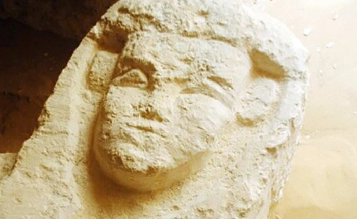 Các nhà khảo cổ lại phát hiện thêm 3 lăng mộ có tuổi đời hơn 2.000 năm tại Ai Cập