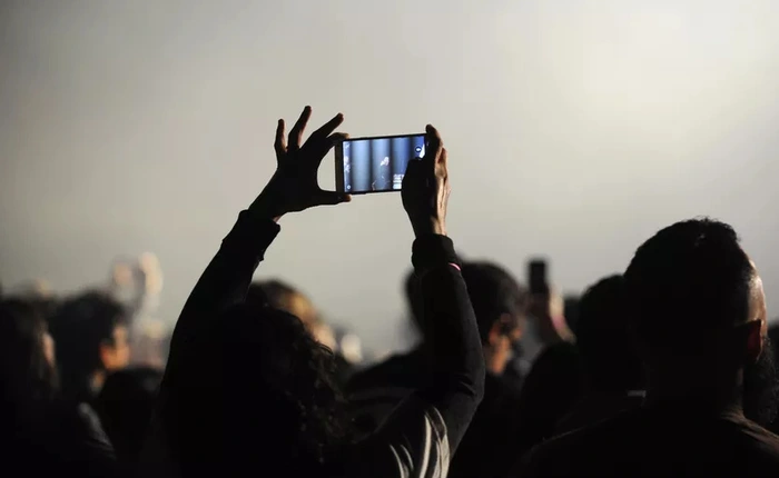 Khái niệm về mạng xã hội đã thay đổi hoàn toàn nhờ tính năng Live Stream