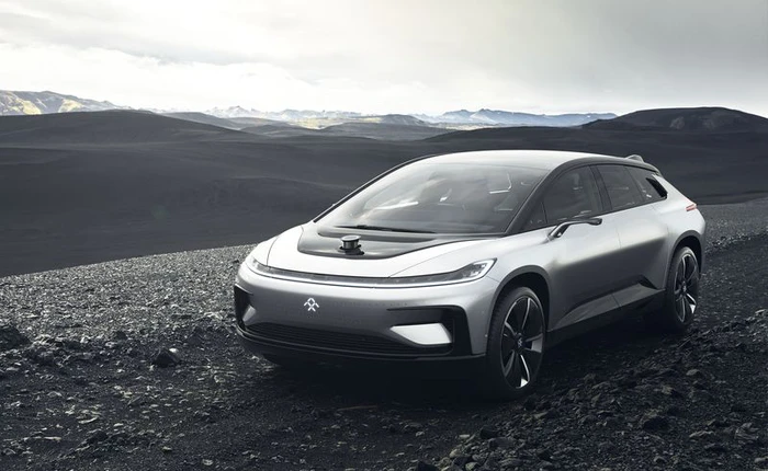 [CES 2017] Faraday Future tưởng chừng đã chết bất ngờ ra xe tự lái chạy điện mới đe dọa Tesla