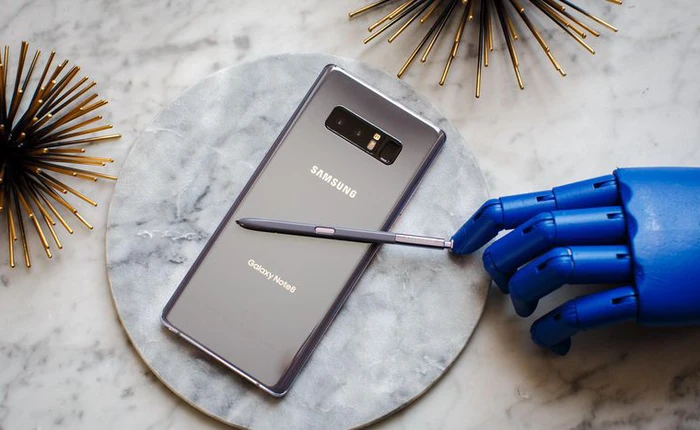 Ca sĩ Hà Anh Tuấn hé lộ sắp có Galaxy Note8 phiên bản màu Tím khói dành cho thị trường Việt Nam